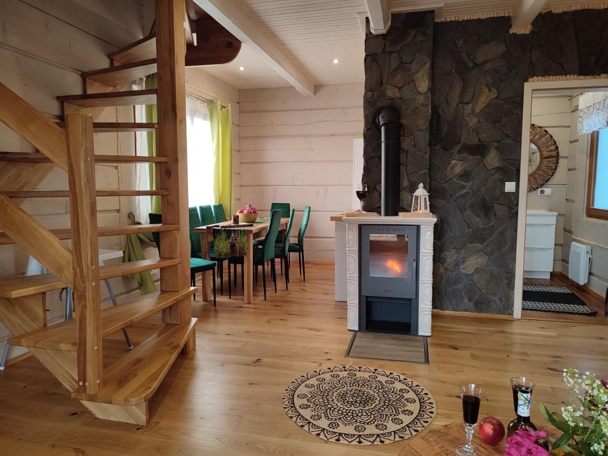 Sudecki Dym Z Kominkiem Kolo Karpacza. Agroturystyka Janowice Wielkie Bagian luar foto