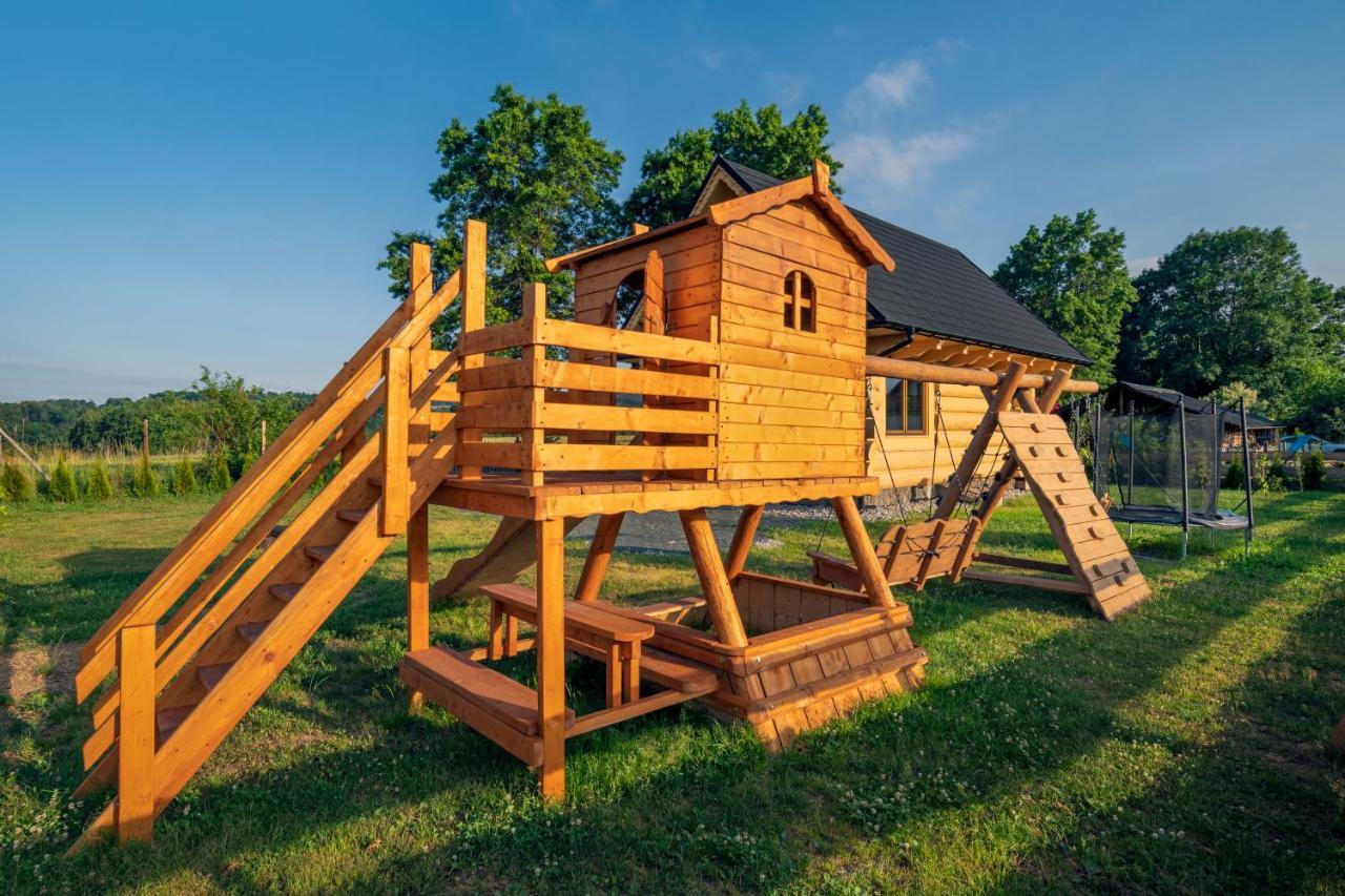 Sudecki Dym Z Kominkiem Kolo Karpacza. Agroturystyka Janowice Wielkie Bagian luar foto